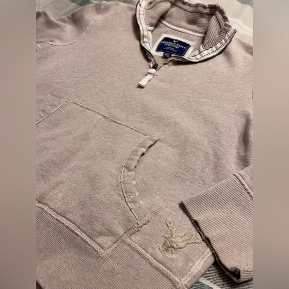 🤩HP🤩 American Eagle Distressed Quarter Zip Jacket - Picture 3 of 6